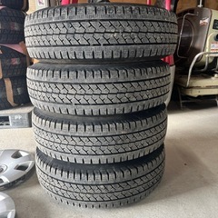 ハイエース純正スチールホイール15インチの画像