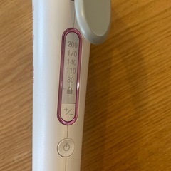 カールヘアアイロン　koizumi    3コインズケのアイロンケース付　の画像
