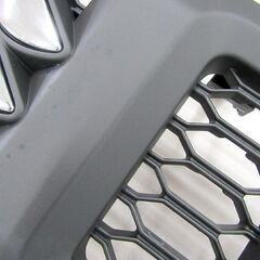 ジムニーシエラ JB64W 純正 フロント グリル スズキ 苫小牧西店の画像