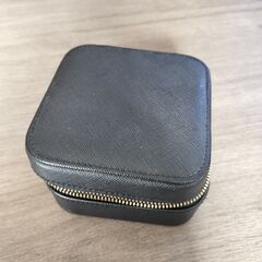 お取引決定【フランフラン】アコテ トラベル ジュエリーボックス 　FRANCFRANC　リング　ジュエリー　黒の画像