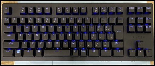 美品 レイザー ゲーミングキーボード Razer Huntsman V2 Tenkeyless RZ03-03941000-R3J1 