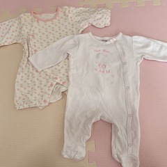 女の子　ベビー服２点【50〜60】