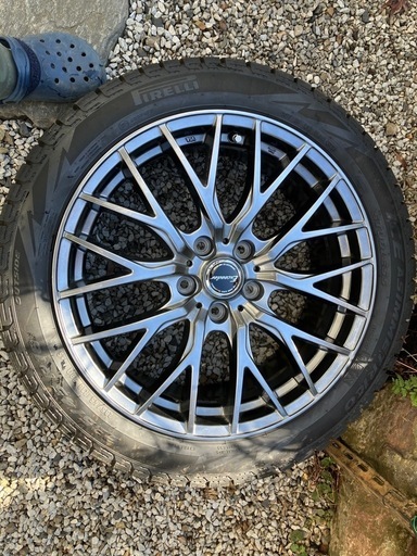 アルミホイール付きスタッドレスタイヤ値下げ