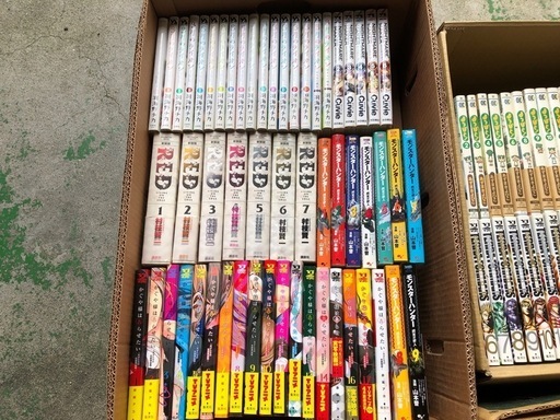 まとめて200冊以上　かぐや様は告らせたい　よつばと　七つの大罪　ワンパンマン　亜人　テラフォーマーズ　3月のライオン　　