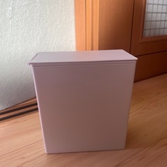 無印良品　ごみ箱・角型・袋止め付／小（約３Ｌ） 約幅１０×奥行１９．５×高２０ｃｍ の画像