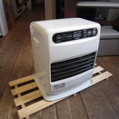 コロナ CORONA  石油ファンヒーター   木造9畳まで/コンクリート12畳まで  2021年製の画像