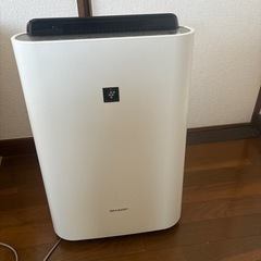 シャープSHARPプラズマクラスター空気清浄機KC-E50-W