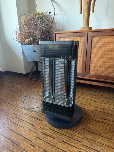DAIKIN グラファイトストーブ