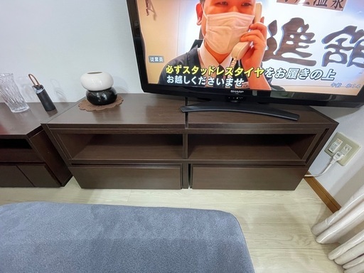 伸縮タイプのテレビボード2点セット