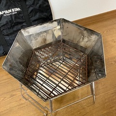 キャプテンスタッグ ヘキサ ステンレスファイアグリル Ｍ M-6498 焚き火台の画像