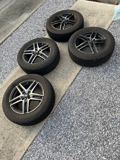 スタッドレスタイヤ185/65R15