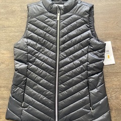 【新品】カルバンクライン ライトダウンベストの画像