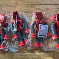 予定者決定　ロボットの玩具 