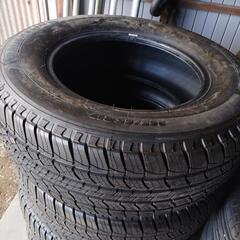 ランドクルーザープラド　タイヤ　2020年 新車外しの画像
