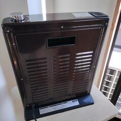 ほぼ新品  YAMAZEN  加湿機能付きストーブ の画像