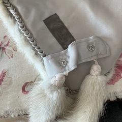 新品近リアルラビットファーケープの画像