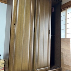 婚礼家具　鏡付き箪笥　キズありの画像