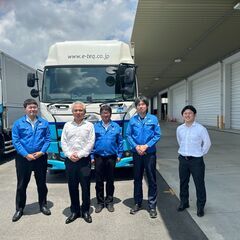 最短2日で内定／路線便定期便の「大型ドライバー」／1人1台専用車両あり／退職金200万支給実績あり＿	株式会社イーテック物流の画像