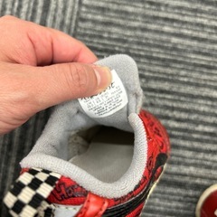 アシックス カーズコラボ13cmの画像