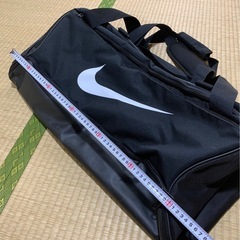 【格安】NIKE トレーニングダッフルバッグ　95L ボストンバッグ