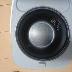 YAMAZEN　マイコン炊飯ジャー　3合用　YJC-300　2020年製の画像