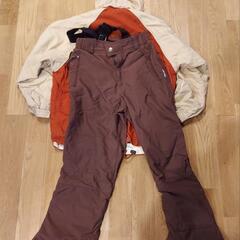 レディーススキーウェア、スキーウェアの画像