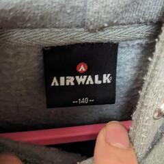 エアウォーク　airwalk スウェット パーカー　140 プルオーバー グレー　長袖　古着　小学生　男の子　女の子　男女兼用　 フーディーの画像