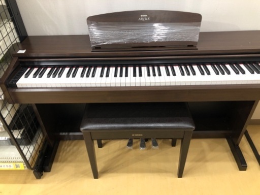 【軽トラック貸出サービス有】　電子ピアノ　YAMAHA YDP-140 ARIUS イス付