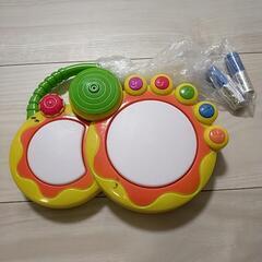 西松屋 たんたんドラム 電池付き 音と光が出ます