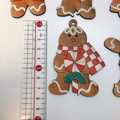 【新品】クリスマス　ジンジャーマンクッキー　木製オーナメント　12個の画像