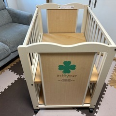 【ベビーベッド】収納可能の画像