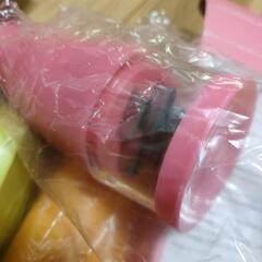 5個　フードチョッパー　黄緑　オレンジ　ピンク　箱は折れ　汚れ　スレあり　新品未使用　料理　細かく　みじん切りの画像