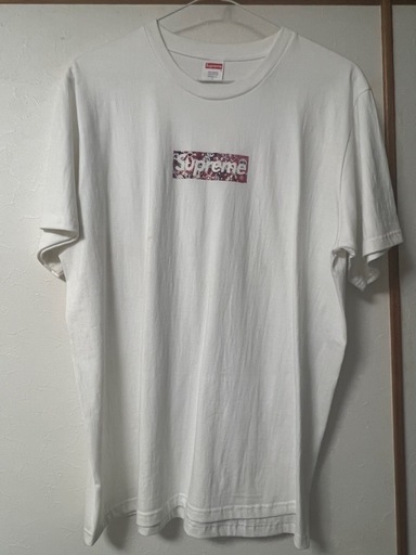 シュプリーム　　白シャツ