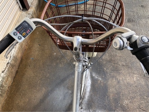 536  パナソニック新機種電動アシスト自転車vivinx26インチシルバーアルミボディー
