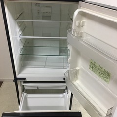 一人暮らしサイズ冷蔵庫SHARP(シャープ) の画像