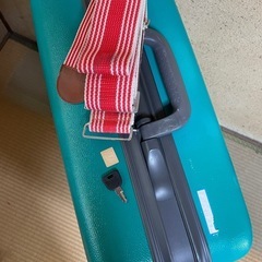 スーツケースの画像