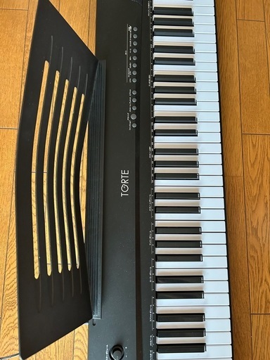 電子ピアノ
