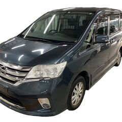 日産 セレナ ハイウェイスター パノラミックルーフ付き