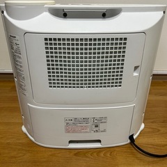 ★SHARP  加湿セラミックファンヒーター★の画像