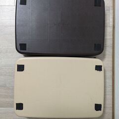 キャスター付き台車　2つ
