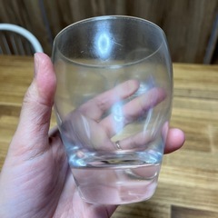 ガラスのグラス4つセットの画像