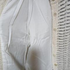 最終値引き毛糸カーディガンの画像