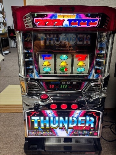 パチスロ 実機 サンダーVリボルト 不要機 ドアキー 設定キー付き