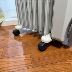 オイルヒーター•デロンギ•1200Wの画像