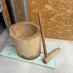 本欅　杵とウスのセット② 餅つき の画像