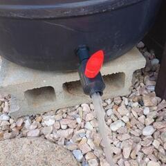 雨水タンク黒幅広160L、メダカ、園芸、農業、の画像