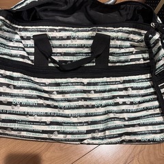 ボストンバッグ