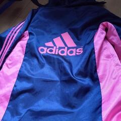 男性からのからかいお誘い通報。中古女の子用adidasロングコート