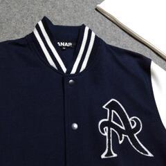 【ANAP】フード付きスタジャン  紺×白  メンズＭの画像