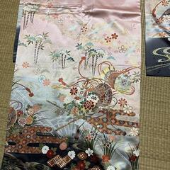 振袖と長襦袢の画像